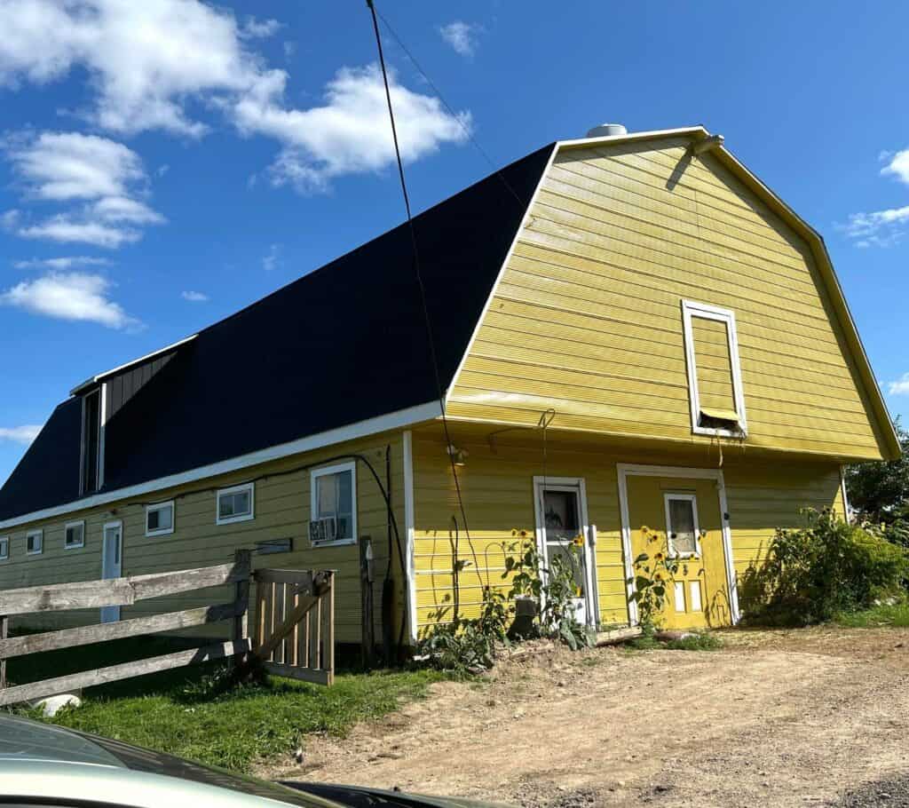 Best Barn Painting And Repair Service in Kitchener, Ontario